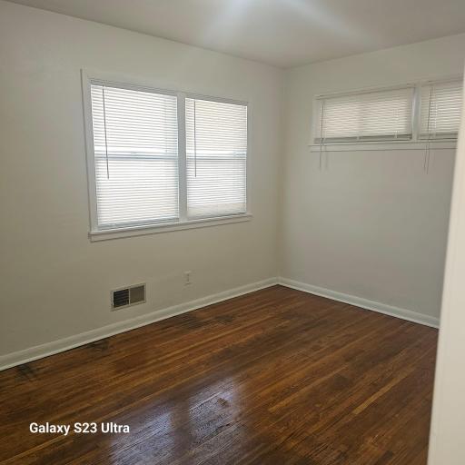 1st bedroom.jpeg