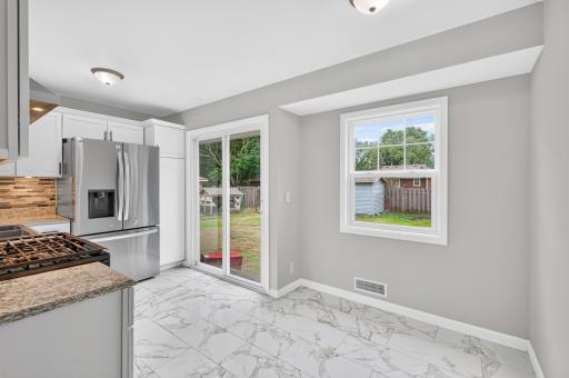 5307 66th Avenue N, Brooklyn Center, MN 55429