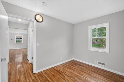 5307 66th Avenue N, Brooklyn Center, MN 55429