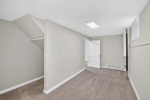 5307 66th Avenue N, Brooklyn Center, MN 55429