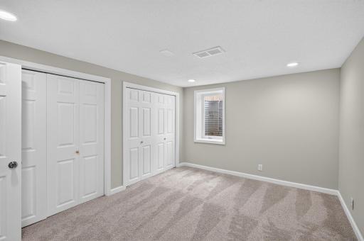 5307 66th Avenue N, Brooklyn Center, MN 55429