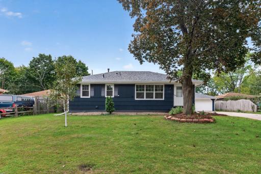 5307 66th Avenue N, Brooklyn Center, MN 55429