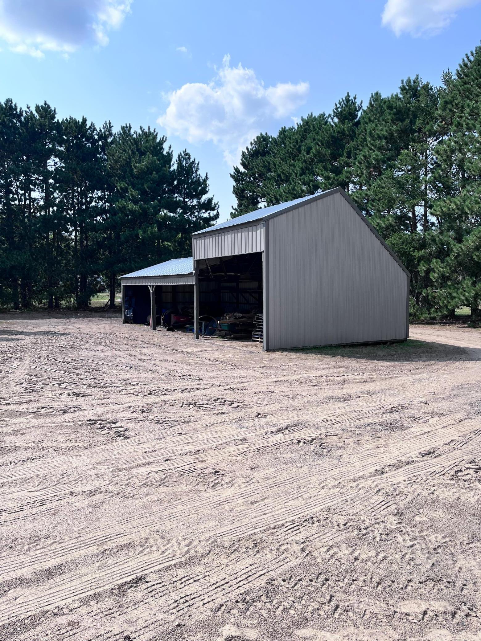 20' x 48' Machine shed