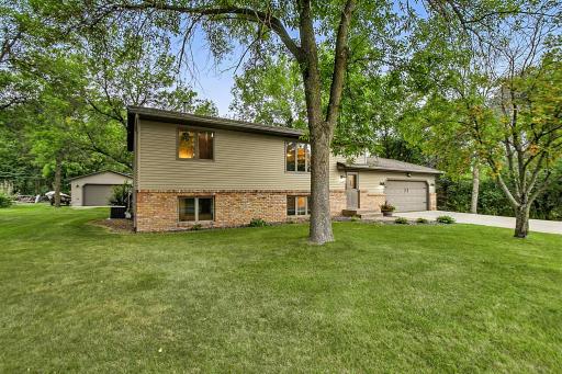 Photo for 1557 Wildwood Road, Saint Cloud, MN 56303 - listing #7125089 1557 Wildwood Road, Saint Cloud, MN 56303