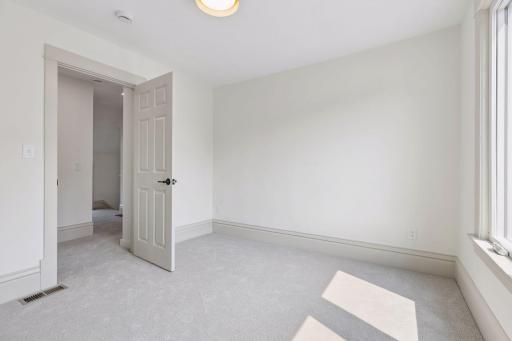 3724 29th Avenue S, Minneapolis, MN 55406