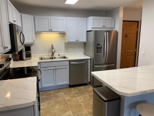 880 Lyn Way, 204, Hastings, MN 55033