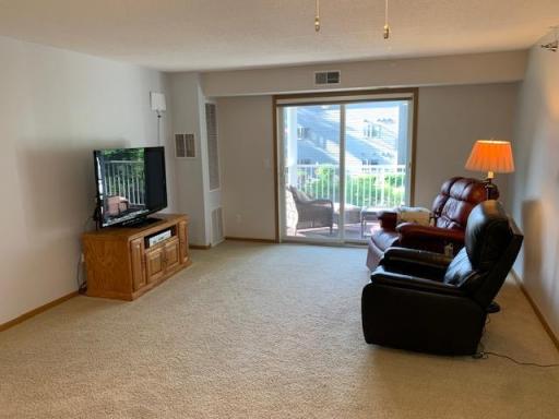 880 Lyn Way, 204, Hastings, MN 55033