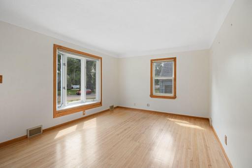3727 Yates Avenue N, Crystal, MN 55422