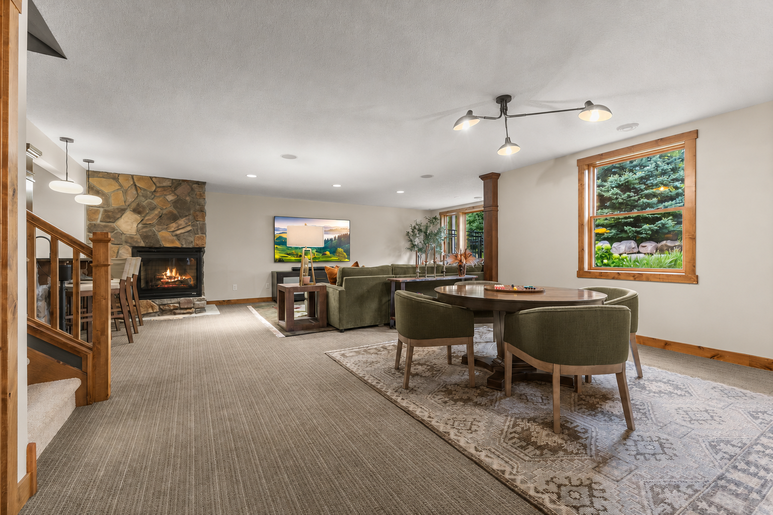 Perfect for entertaining, with a spacious family room adjacent to the wet bar area!