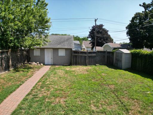 4142 Upton Avenue N, Minneapolis, MN 55412