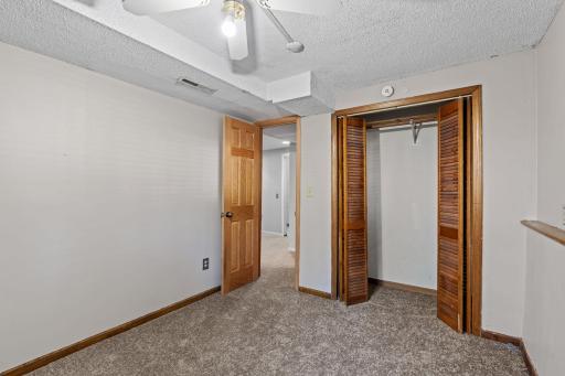 54-web-or-mls-8227 Blaisdell Ave S-54.jpg