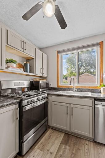 38-web-or-mls-8227 Blaisdell Ave S-38.jpg