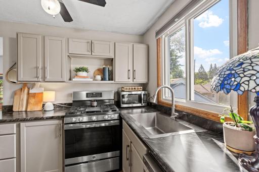 36-web-or-mls-8227 Blaisdell Ave S-36.jpg