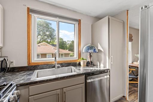 39-web-or-mls-8227 Blaisdell Ave S-39.jpg