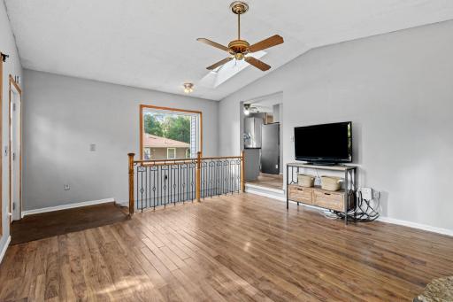 43-web-or-mls-8227 Blaisdell Ave S-43.jpg