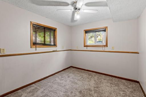 53-web-or-mls-8227 Blaisdell Ave S-53.jpg