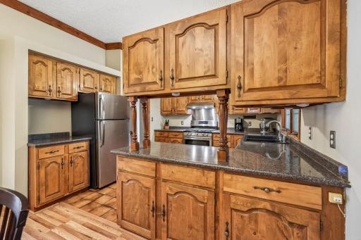 14-web-or-mls-Williston Rd-S1308-014.jpg