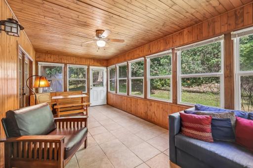 27-web-or-mls-Williston Rd-S1308-027.jpg