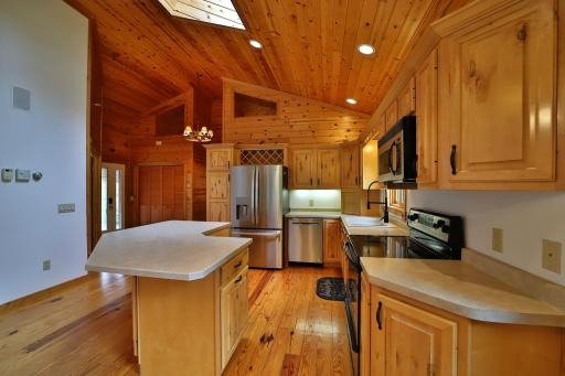 39916 Par West Drive, Emily, MN 56447