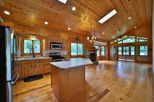 39916 Par West Drive, Emily, MN 56447