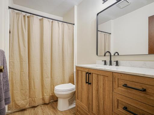 452 4th St NW, Perham, MN 56573