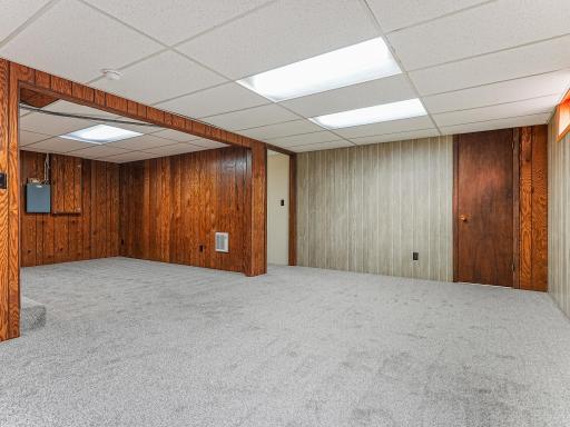 452 4th St NW, Perham, MN 56573