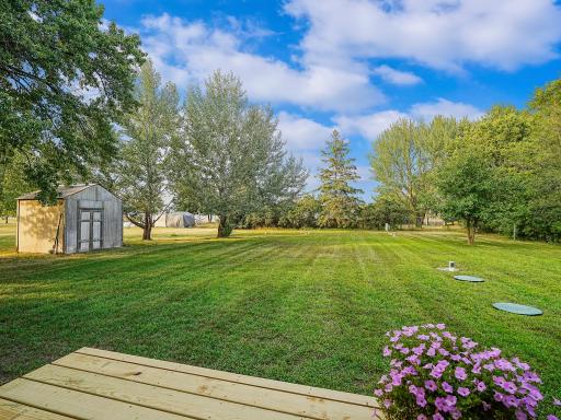 452 4th St NW, Perham, MN 56573