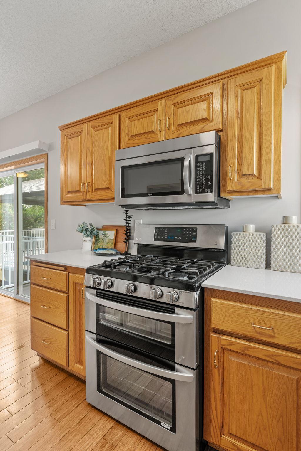 33-web-or-mls-9290 Creek Way-33.jpg