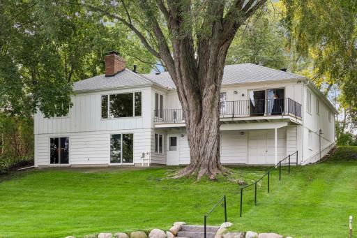 4900 Killarney Drive, Golden Valley, MN 55422