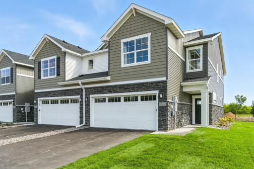19936 Hunters Ridge, Corcoran, MN 55374