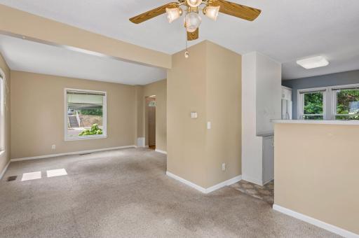 333 8th Avenue N, Hopkins, MN 55343