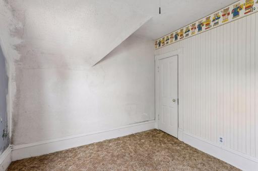 333 8th Avenue N, Hopkins, MN 55343
