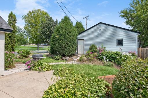 333 8th Avenue N, Hopkins, MN 55343