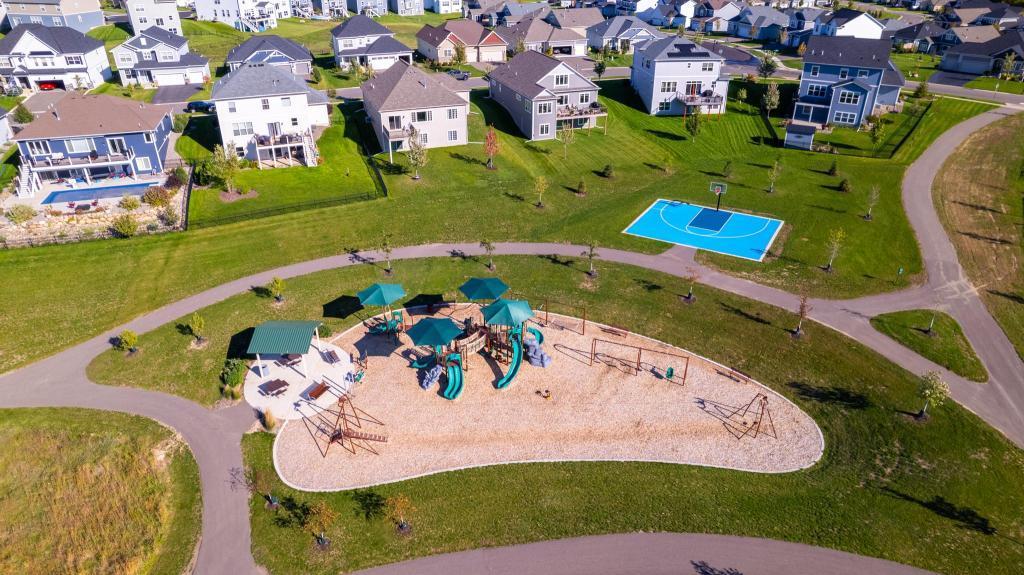 City park with pickleball, baseketball, playground and walking and biking trails!