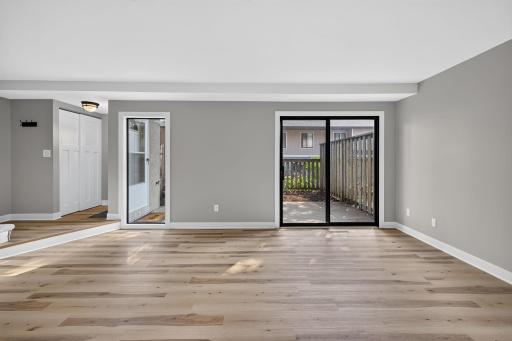 1211 Trailwood S, Hopkins, MN 55343