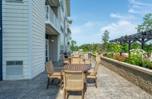 7084 Glory Road, 105, Baxter, MN 56425