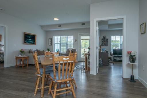 7084 Glory Road, 105, Baxter, MN 56425