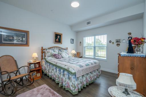 7084 Glory Road, 105, Baxter, MN 56425