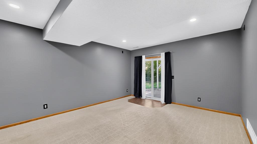 26 Family Room Lower Level