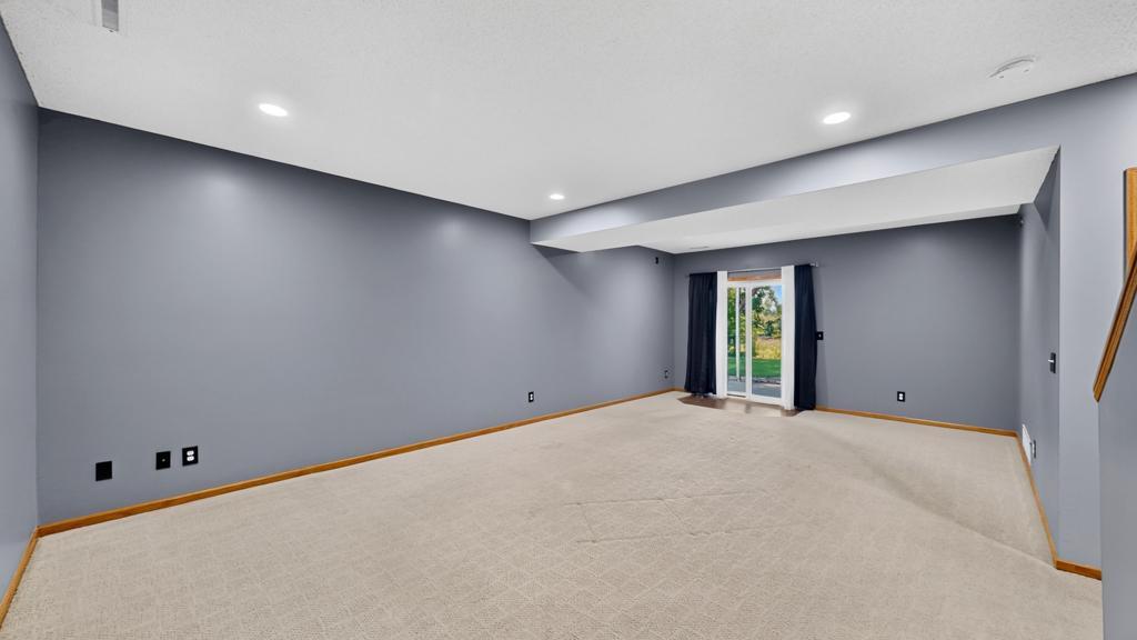 23 Family Room lower level