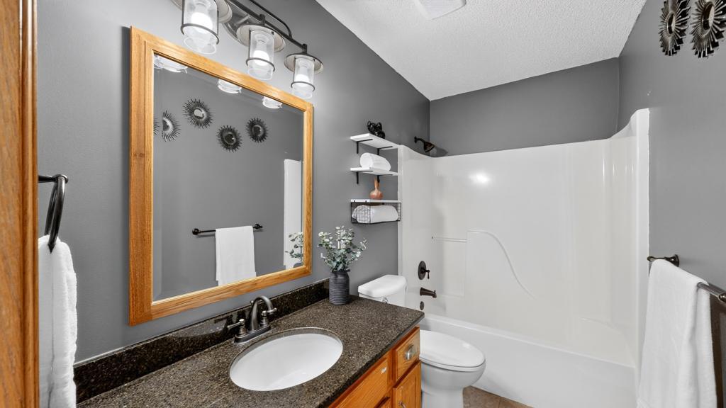 22 Main Floor Full Bath