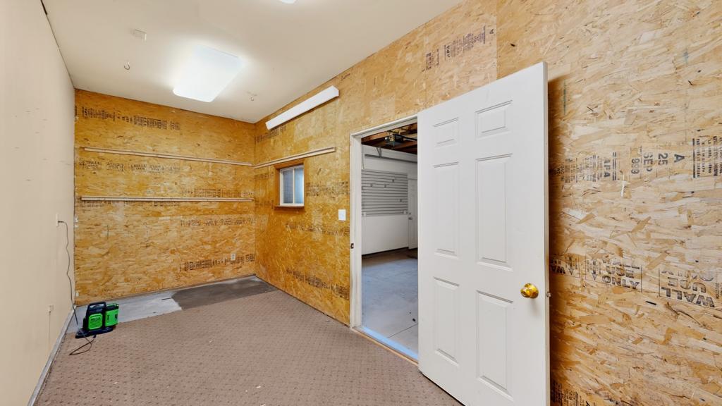 38 Bonus Room in Garage