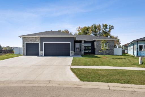 5881 31st St S Fargo - 2021 Built Fully Finished Rambler