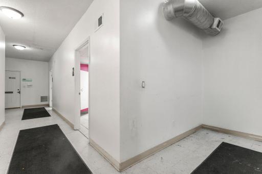 Minneapolis, MN 55411