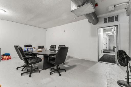Minneapolis, MN 55411