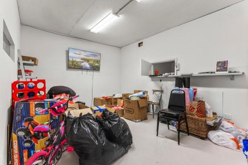 Minneapolis, MN 55411