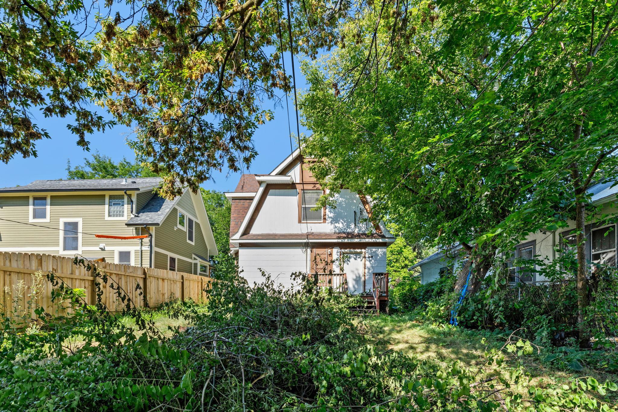 7-web-or-mls-1340 N Oliver Ave-7.jpg