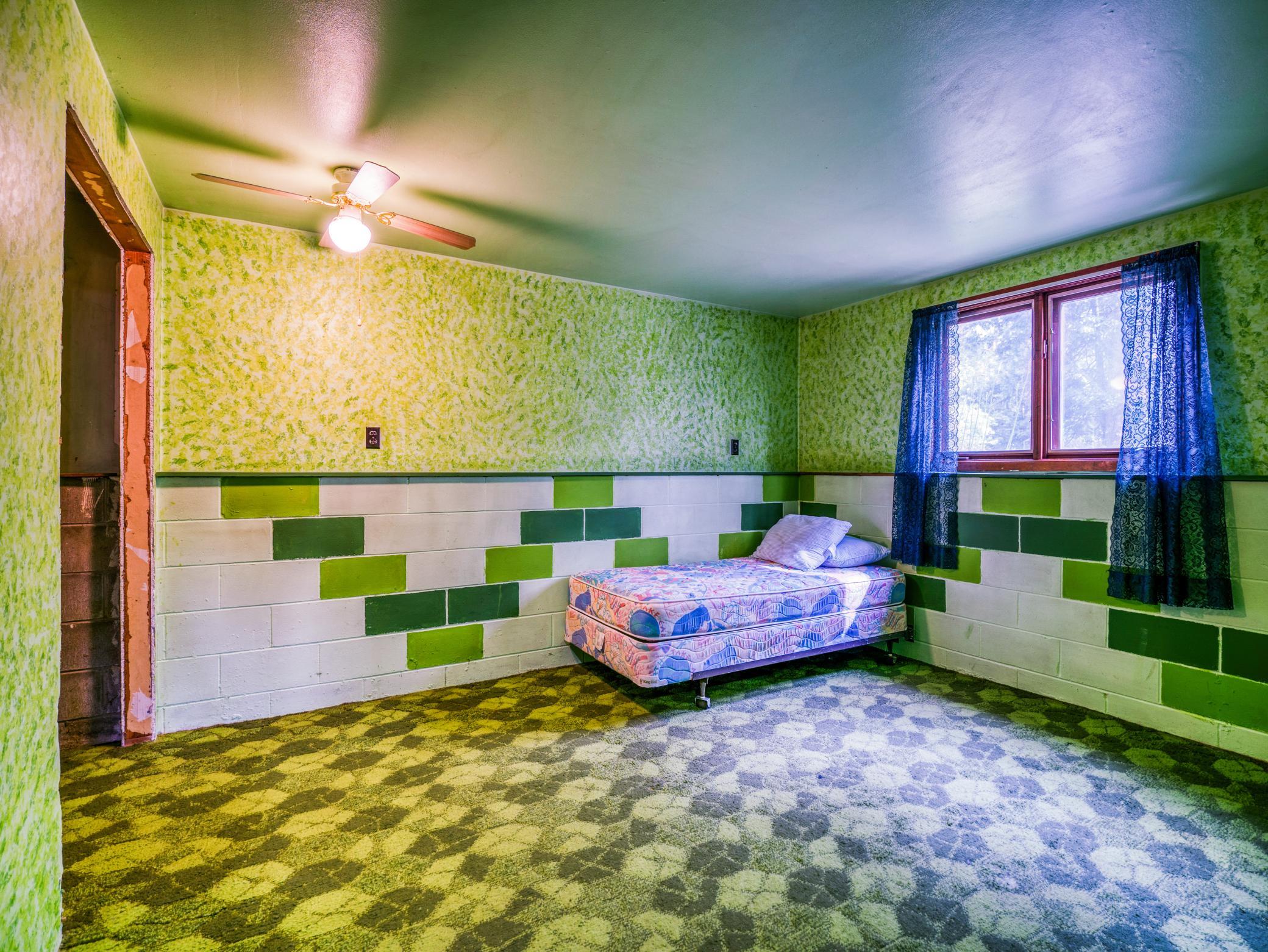 Lower level Bed #4