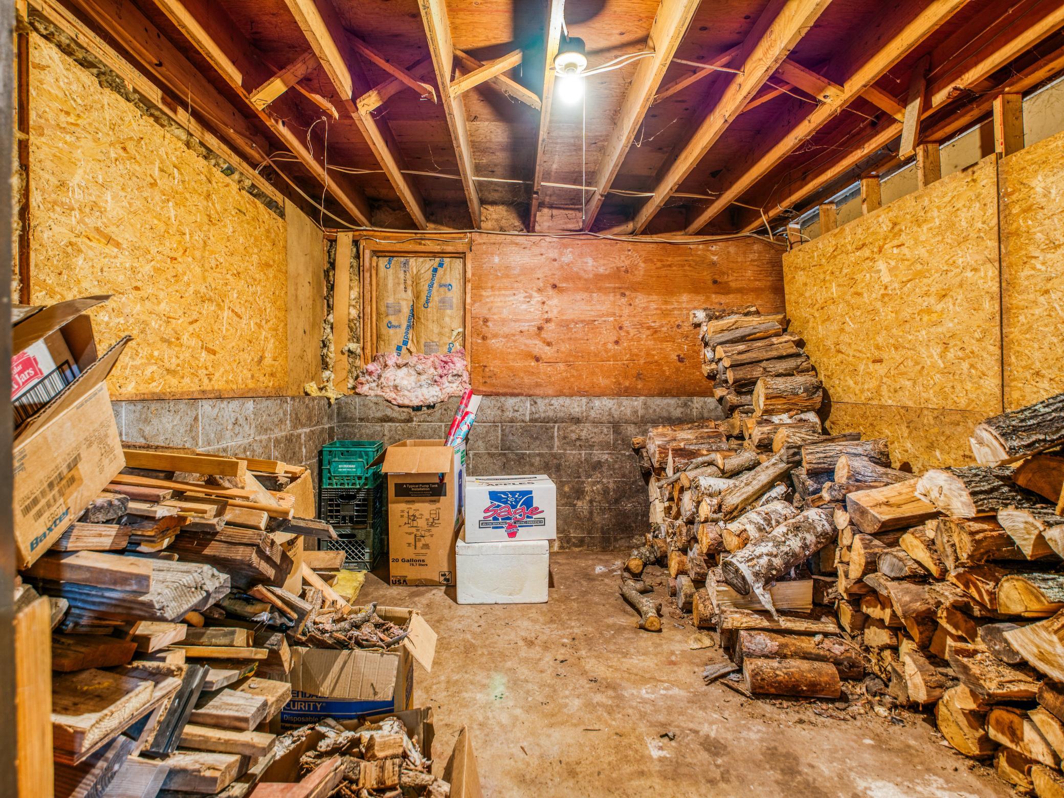 Wood room w/ outside access