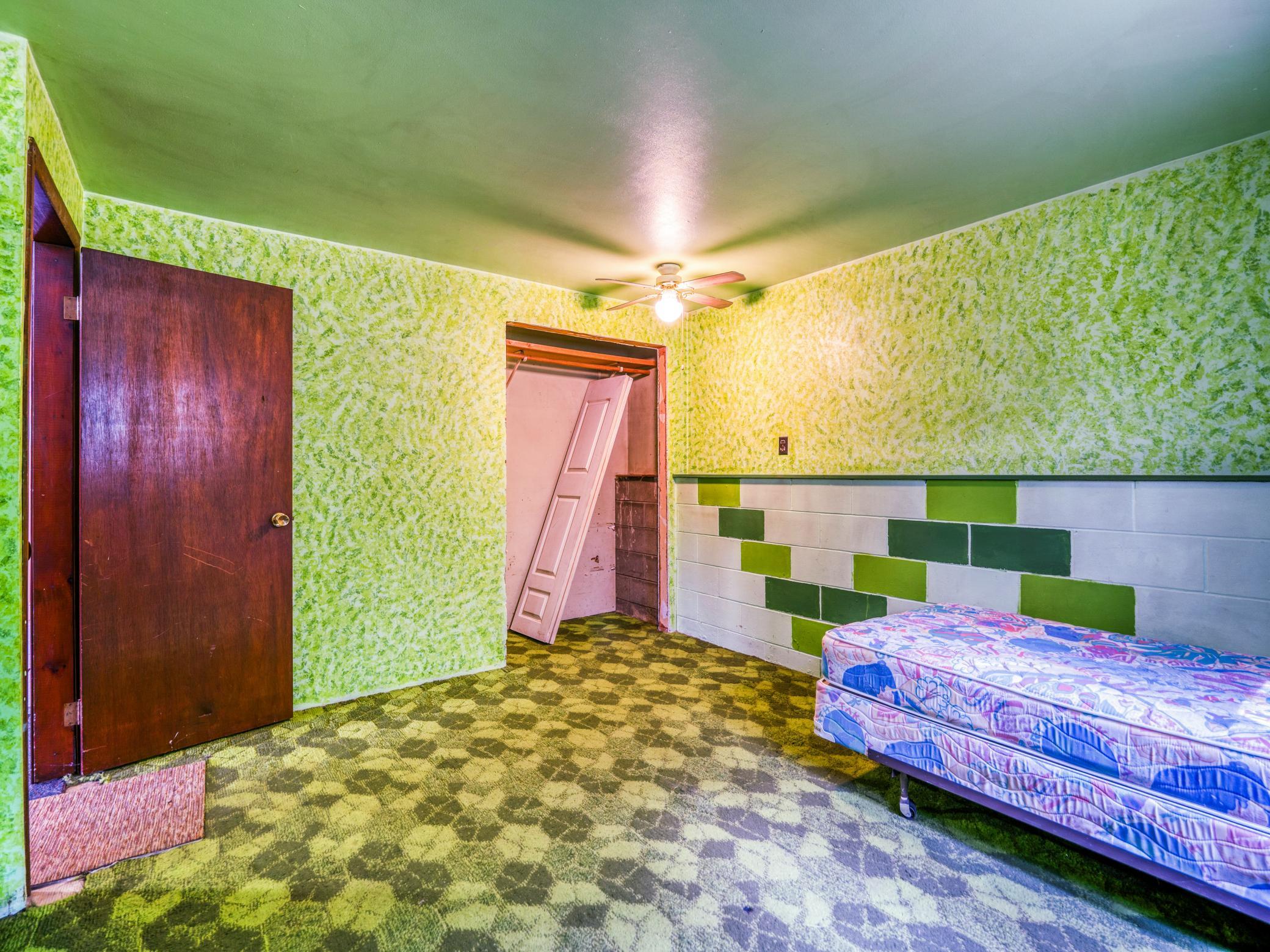 Lower level Bed #4